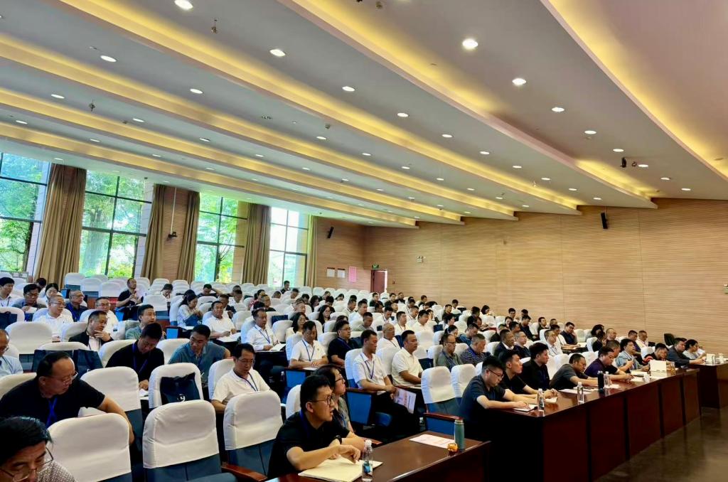 开班2.jpg