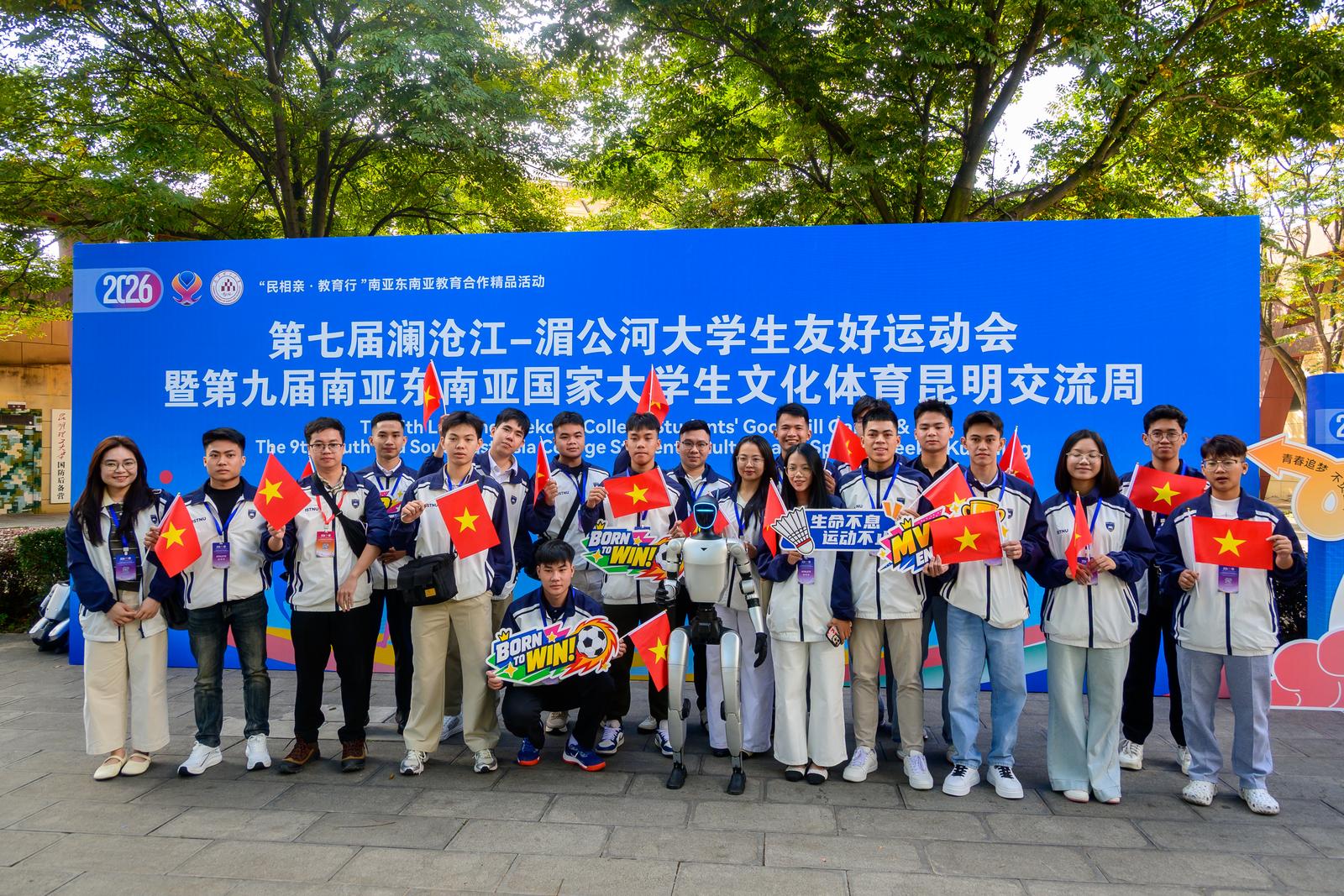 2ed625e6-e2b6-4c79-8e62-299f7251b12b.jpg